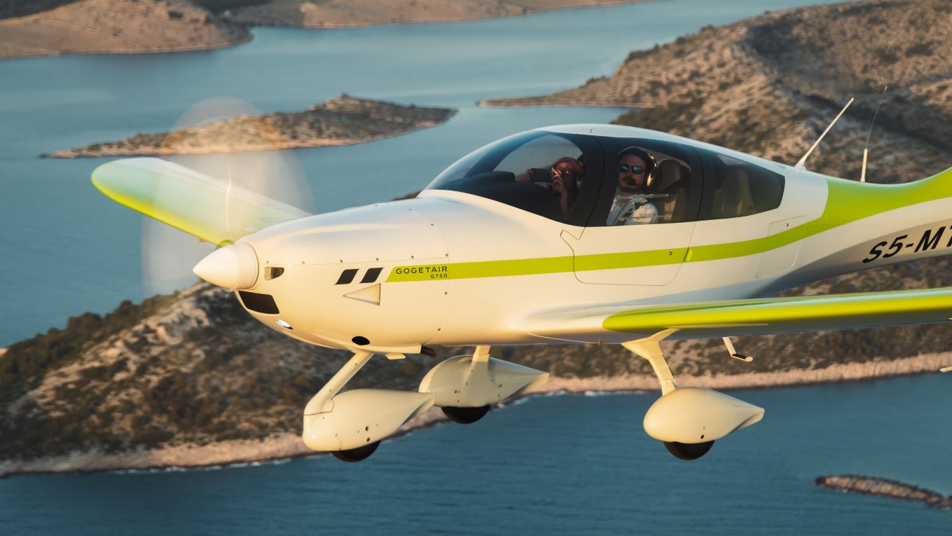 GOGETAIR - Aircraft 12 GOGETAIR - Aircraft 12